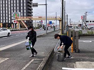 「地域社会貢献活動報告」6月4日～10日全店にて、店舗周辺エリアの清掃活動を実施しました